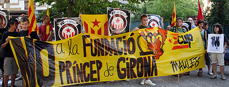 Protesta en Gerona contra la visita del Príncipe
